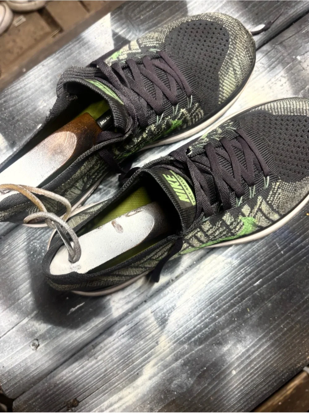Nike Black and Neon Green Flyknit Running Shoes size 10